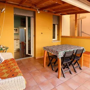 https://cosy-apartment-downtown-with-terrace.emilia-romagnahotels.net